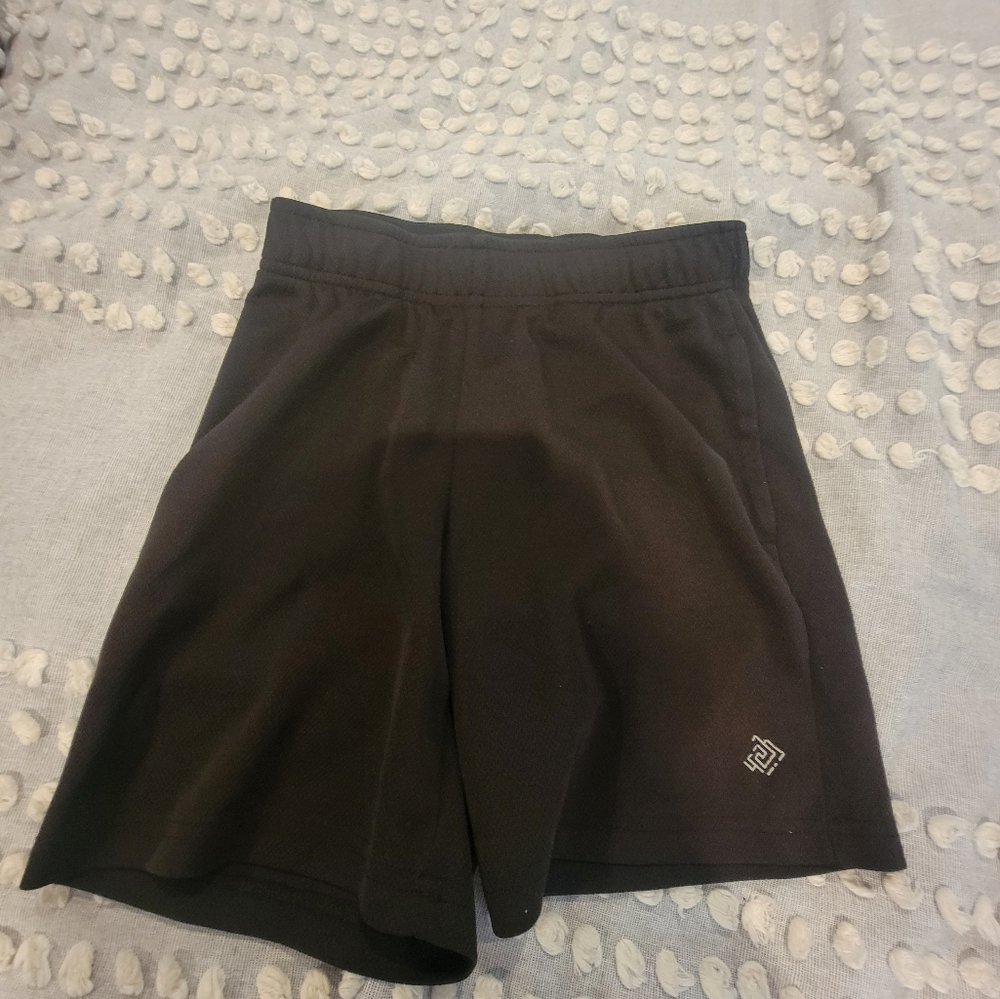 Zelos Size 7 Shorts